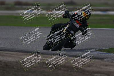 media/Nov-30-2025-TrackDaz (Sun) [[d8b22663df]]/B Group/Session 2 (Sunset)/